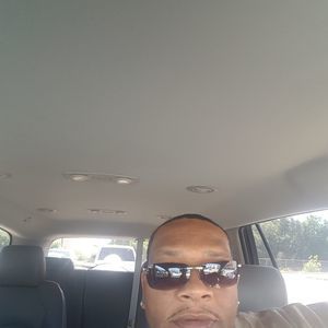 Meet your Posher, Randall